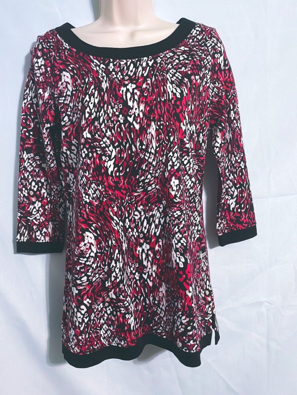 Kim Rogers Cute Red & Black Top Size S